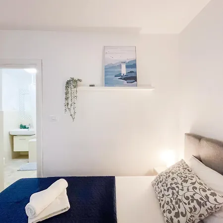 Apartment Zenta With Free Private Parking