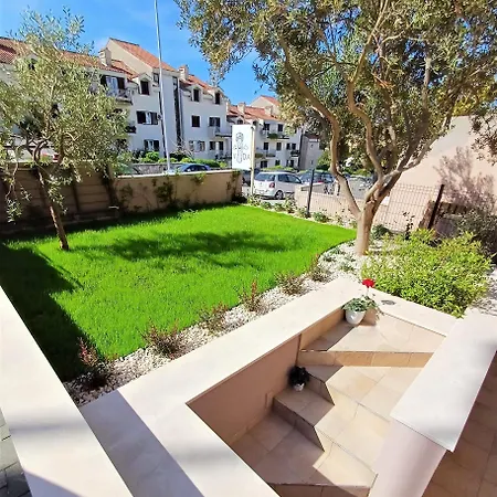 Apartment Zenta With Free Private Parking *