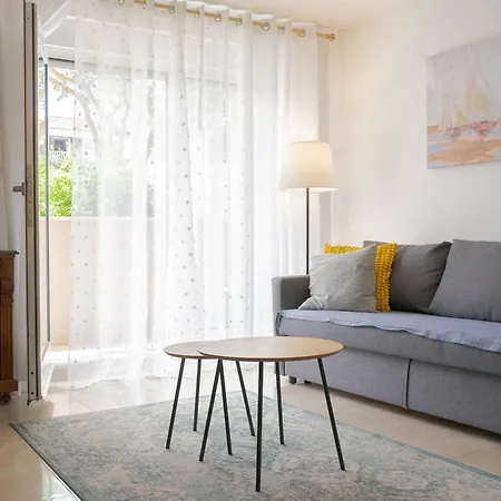 Apartment Zenta With Free Private Parking *